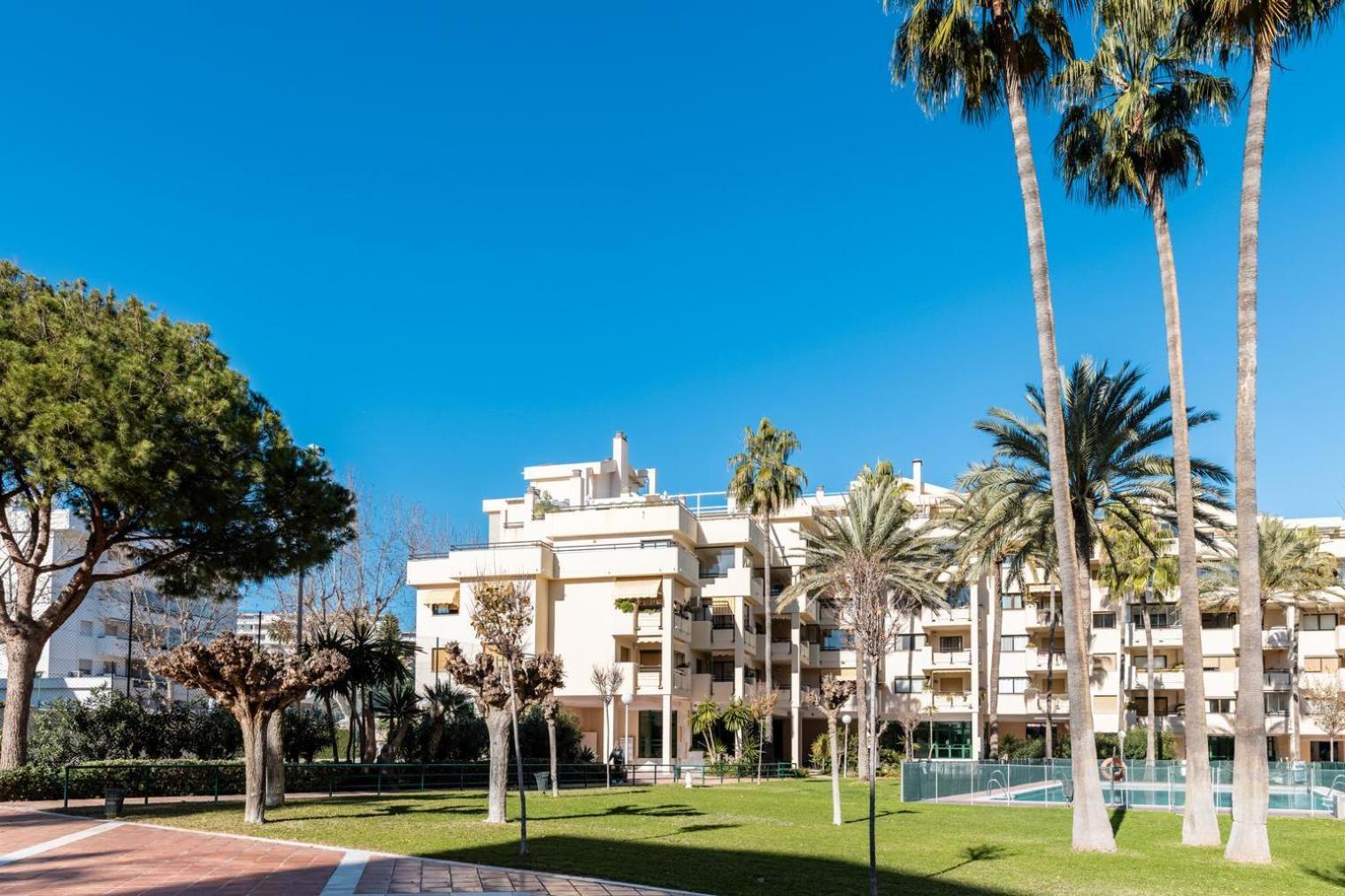 Primera Linea Del Mar - Acceso Directo Playa Carihuela Torremolinos Exterior foto
